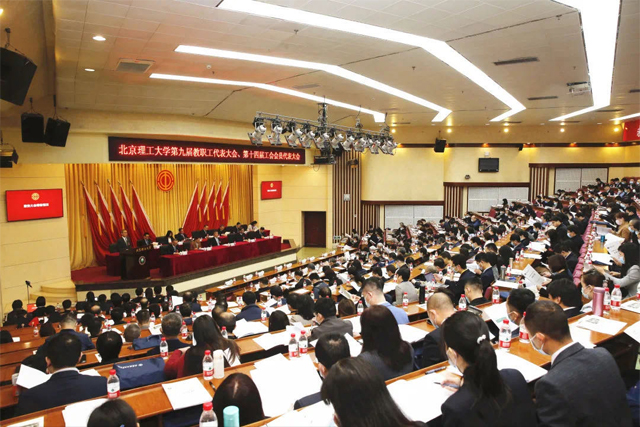 新闻照片发布.jpg